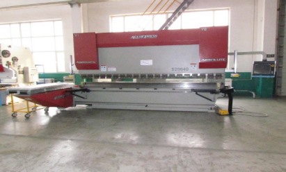 Cintreuse cnc